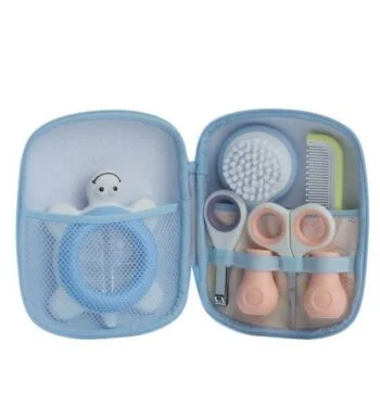 Bébé Confort Trousse De Toilette Compacte et Pratique 0m+