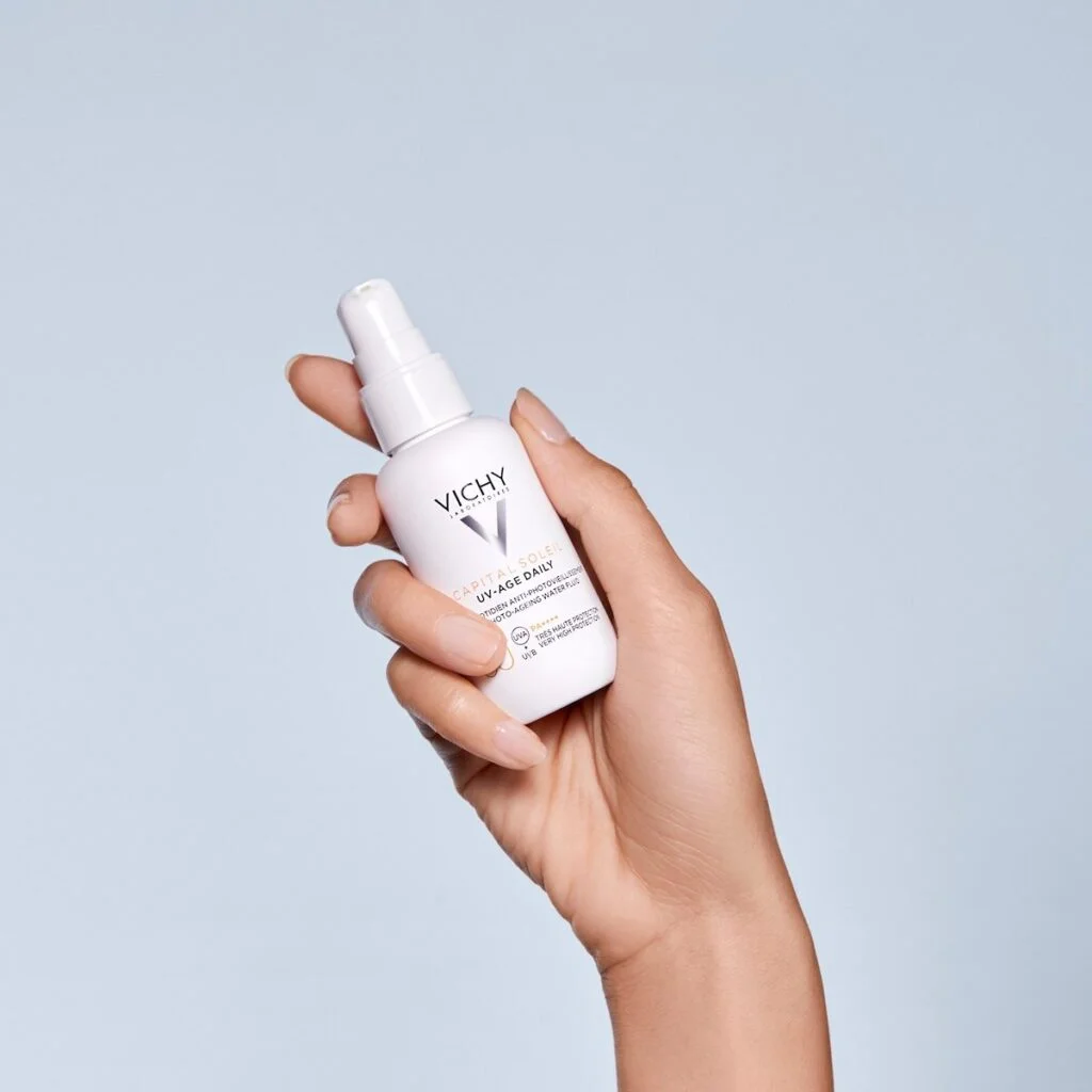 Lifestyle-2-1.jpg Vichy Capital Soleil UV-Age Daily spf50+ 40ml